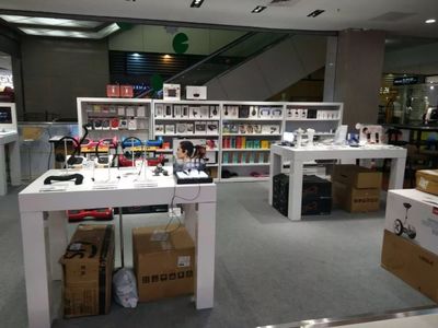 萬順達(dá) 一個(gè)有格調(diào)的數(shù)碼潮店